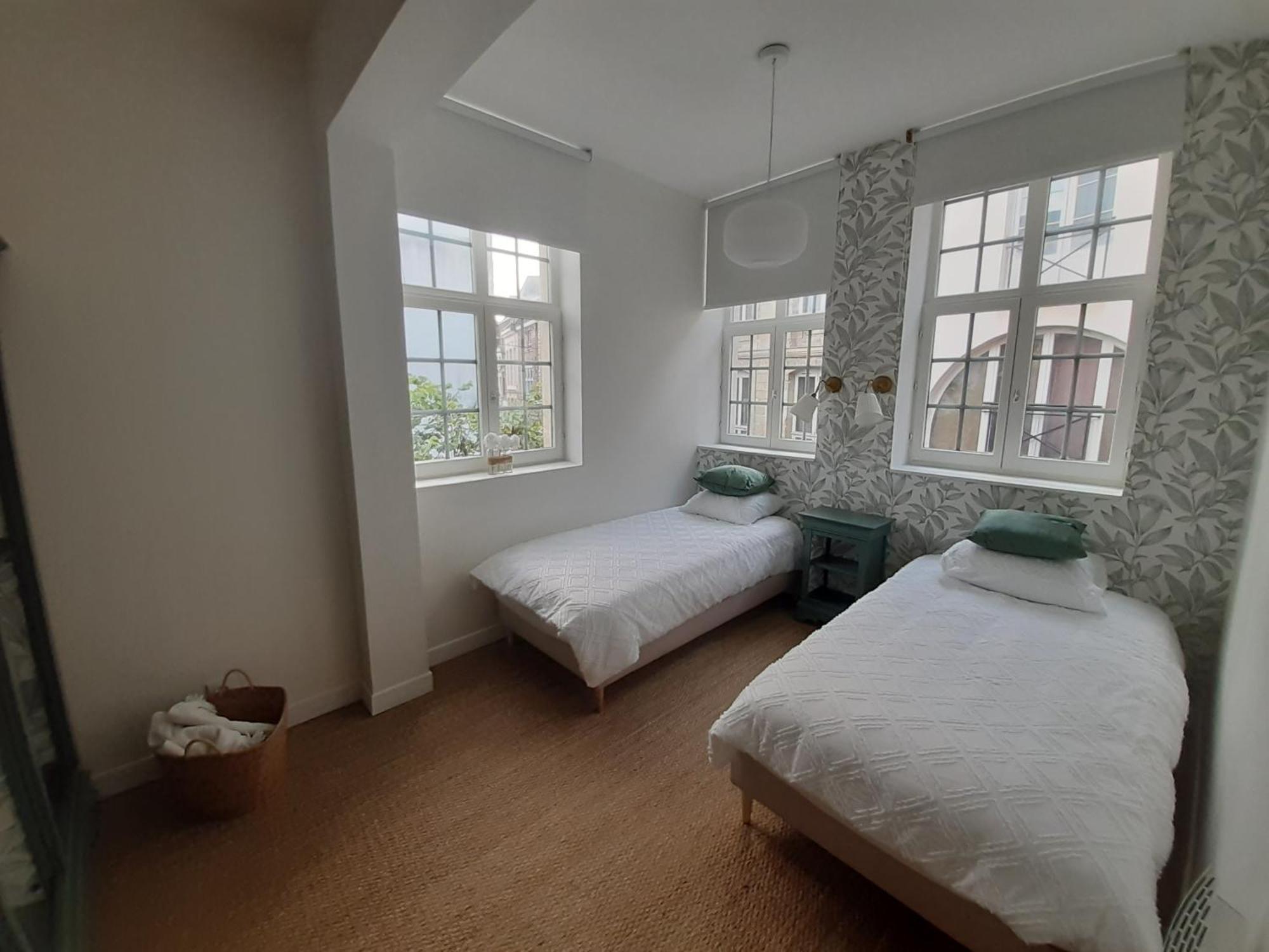 Spacieux Et Cosy Duplex Centre Historique - 2 Chambres - Transport Facile Valenciennes Ngoại thất bức ảnh