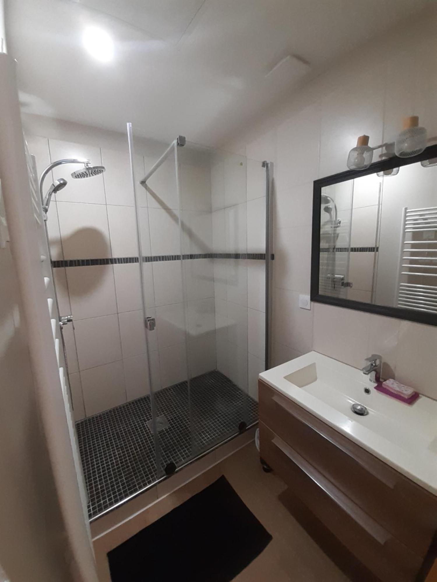 Spacieux Et Cosy Duplex Centre Historique - 2 Chambres - Transport Facile Valenciennes Ngoại thất bức ảnh